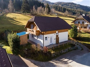 ᐅ Ferienhaus Chalet Bergblick in 5581 Sankt Margarethen im Lungau